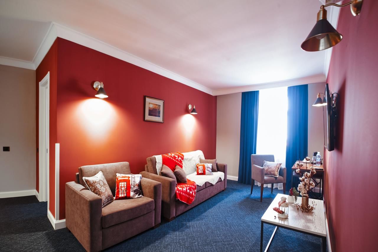 Отель Sherlock Holmes Boutique Hotel Львов