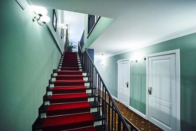 Отель Sherlock Holmes Boutique Hotel Львов-25